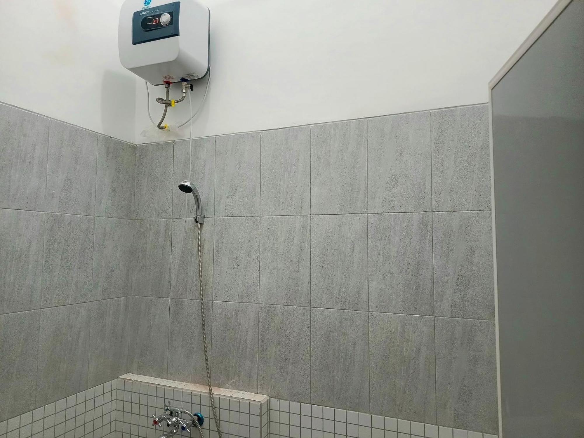 Bebek Kuning Residence Blimbing  Экстерьер фото
